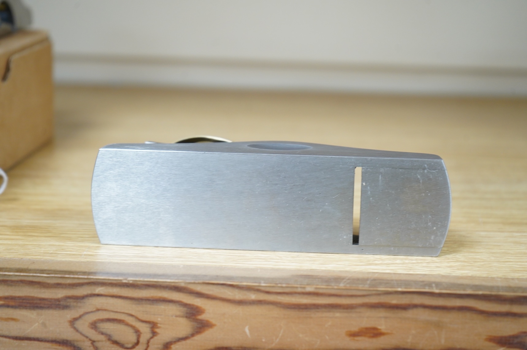 A boxed Lie Nielsen Toolworks standard block plane (L-N 9 1/2) with paperwork